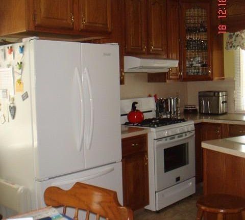 2nd image of 3218 Clairmont St