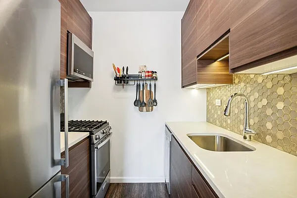 Rented by Douglas Elliman | media 3