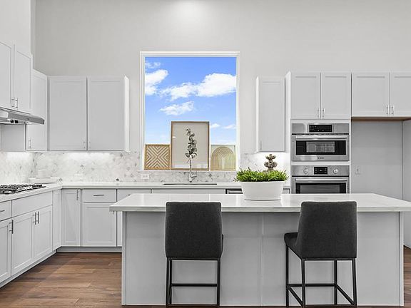 7th image of this home