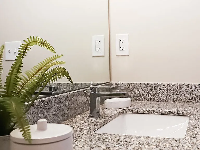 Elegant home accents