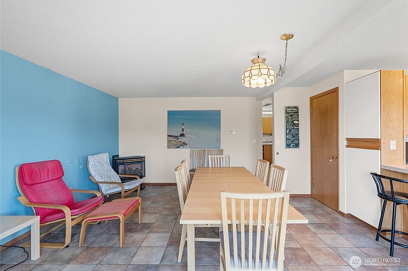 5th image of 21 McCullough Road