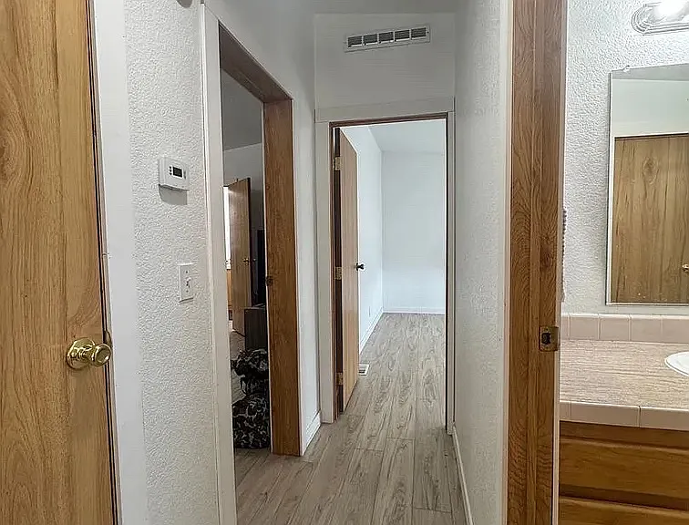 408 Alpine Dr — Photo 6