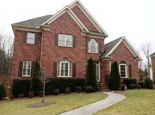 2130 Rossmore Rd, Clemmons, NC 27012