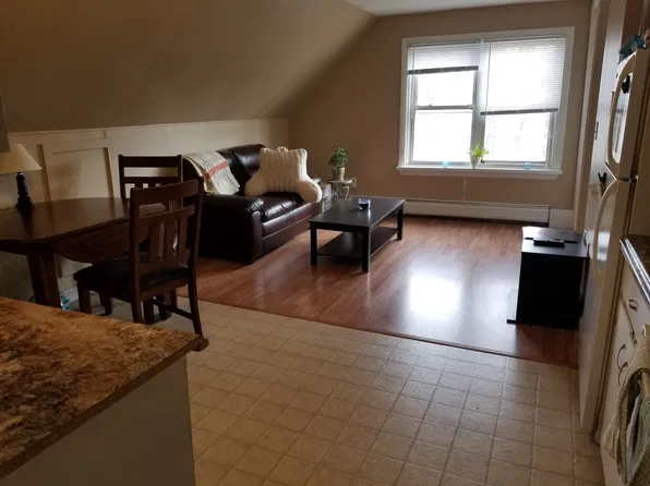 11-13 Thatcher St, 11-13 Thatcher St, Bangor, ME 04401