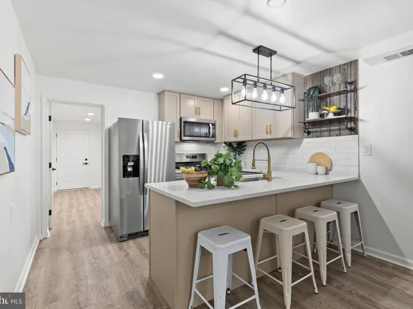 1526 Byrd St, Baltimore, MD 21230