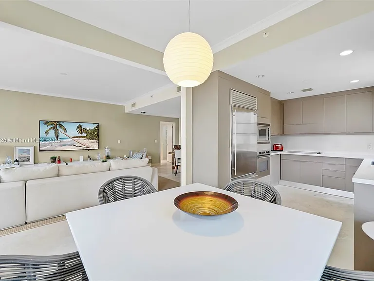 19227 Fisher Island Dr #19227 — Photo 8