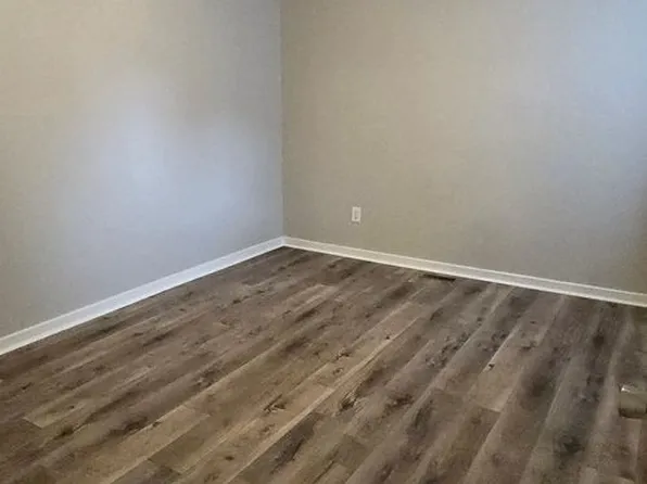 7880 Champion Way APT B, North Charleston, SC 29418
