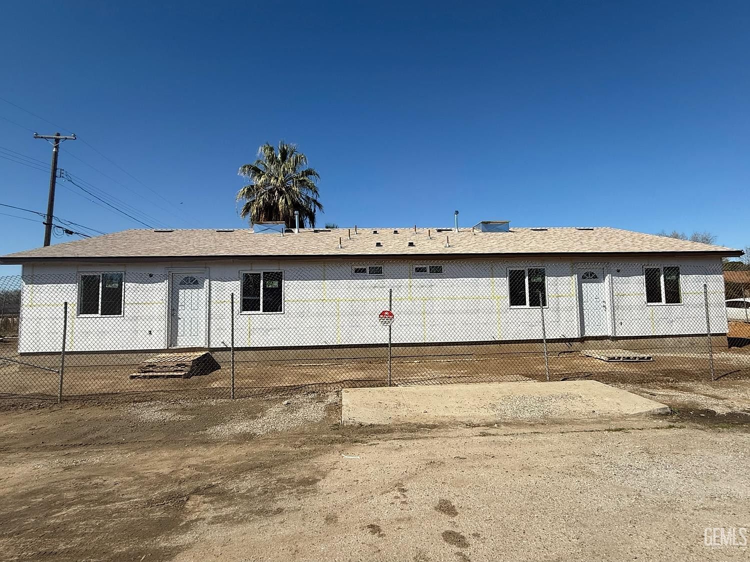301 Decatur St #A-B, Bakersfield, CA 93308 | Zillow