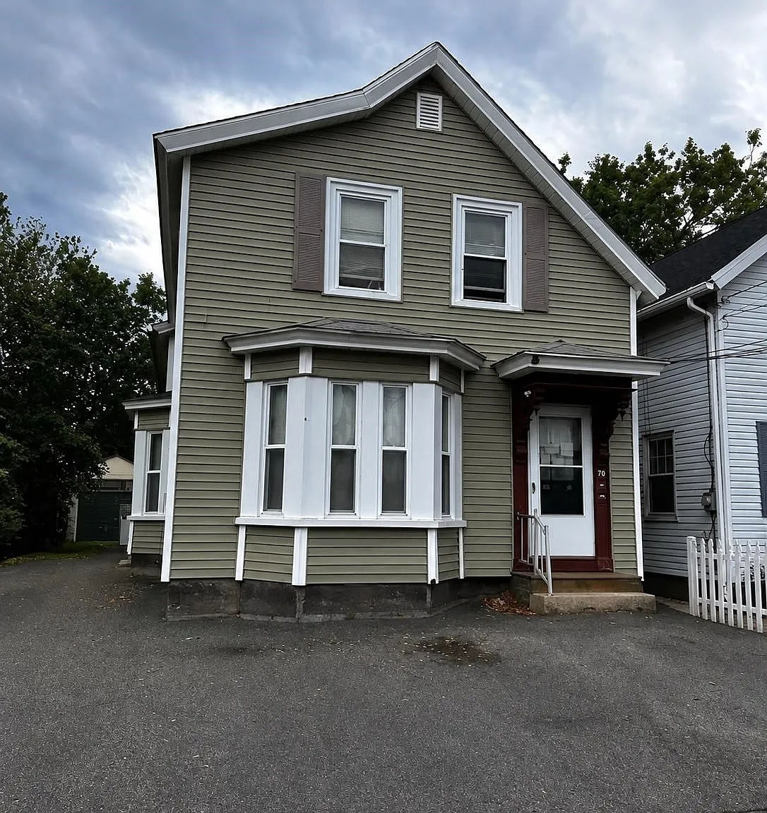 1 bed, 1.0 bath, $1,250 — Photo 1
