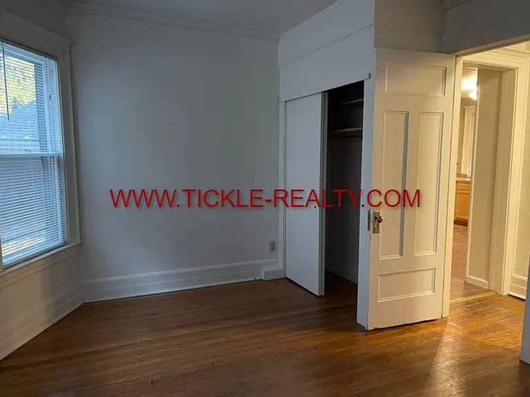 10 Thayer Street — Photo 9