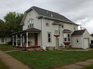 1100 13th St, Auburn, NE 68305