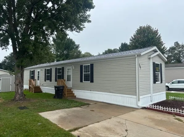297 Barkway Dr SE #154, Grand Rapids, MI 49548