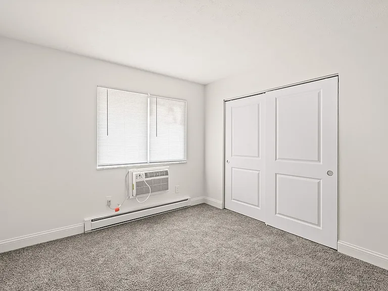 18 Old Yellow Springs Rd — Photo 10