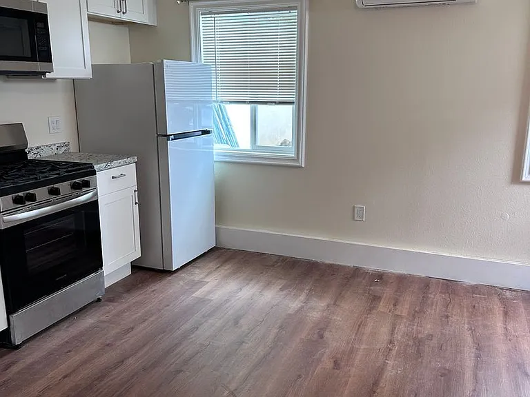 760 El Nido St — Photo 1
