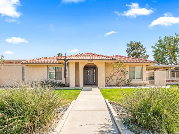 49327 Eisenhower Dr, Indio, CA 92201