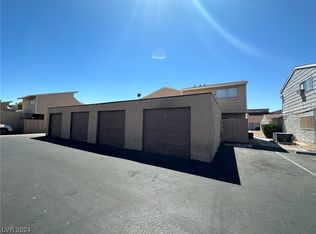 5135 Golden Ln, Las Vegas, NV 89119