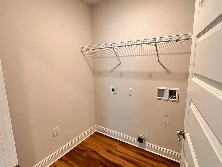7034 Sonny Dr — Photo 13