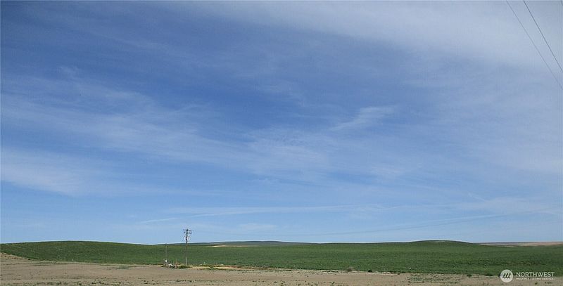 5th image of 669 Cummins Road