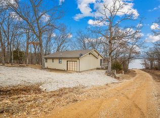 23191 County Road 286, Pittsburg, MO 65724