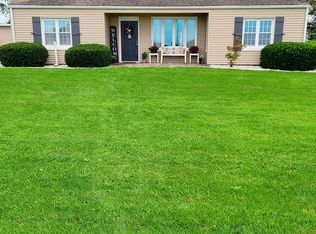 2309 N 2100 East Rd, Blue Mound, IL 62513