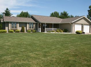 14068 N Lake Windermere Rd, Tremont, IL 61568