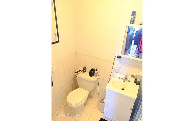 Rented by Douglas Elliman | media 30