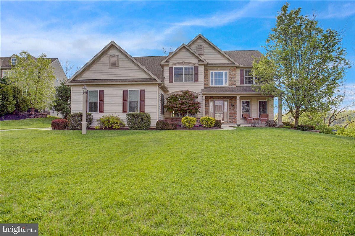 371 Constitution Ave, Reading, PA 19606 Zillow