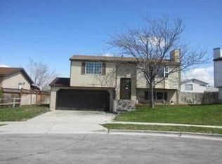 3725 S Bronco Cir, Magna, UT 84044