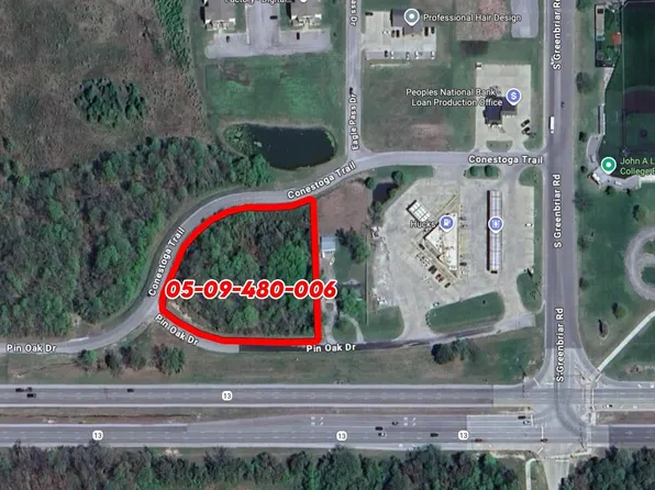 NULLA Pin Oak Dr, Carterville, IL 62918