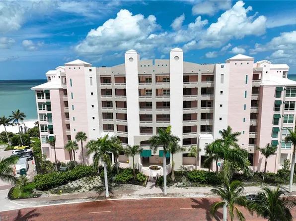 265 Barefoot Beach Blvd APT 203, Naples, FL 34134