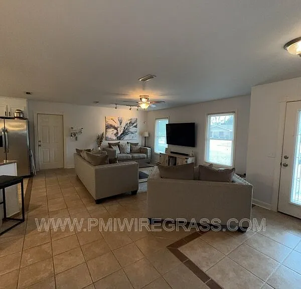 202 Pondella Dr — Photo 18