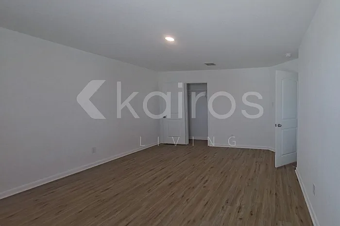 906 Shady Brk — Photo 16