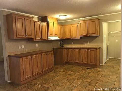 5th image of 1114 McRee Heights Cir #36