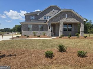 300 Earnshaw Ave, McDonough, GA 30253