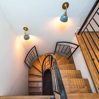 Rented by Nooklyn NYC LLC | media 49