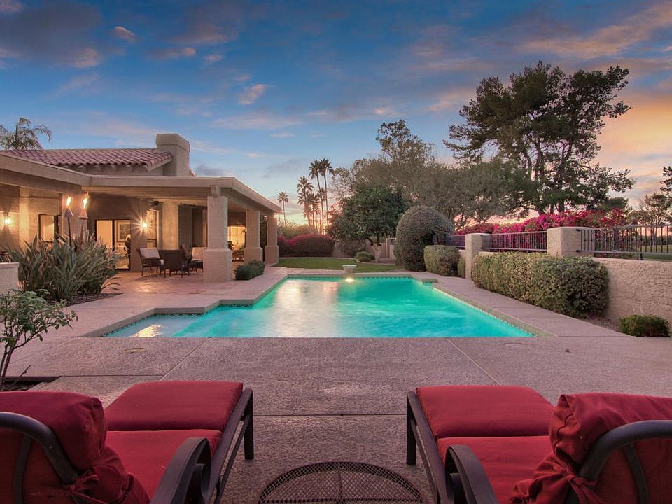 Pool & Patio