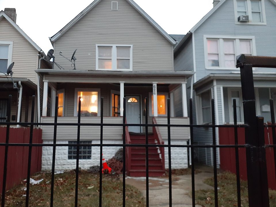 1st image of 626 N Lotus Ave