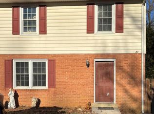 21 Birch Ln, Stafford, VA 22554