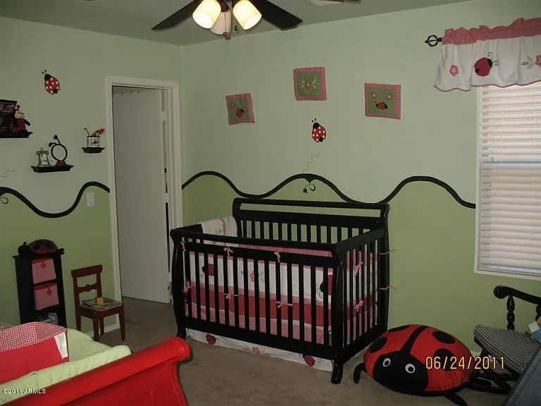 7308 W Glass Ln — Photo 5