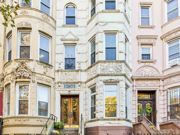 882 Park Place image 47 of 49