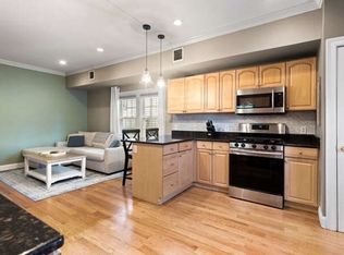 11 Columbia Rd APT 3, Wakefield, MA 01880