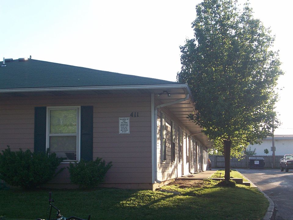 2nd image of 411 N Belview Ave