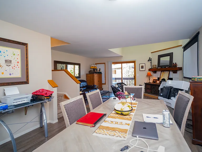 2829 Springdale Ln — Photo 5