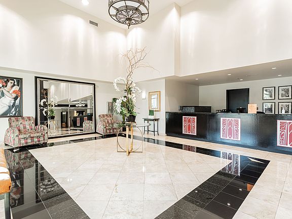 5th image of 360 E Desert Inn Rd #1502