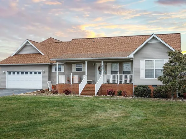 5521 Nashville Hwy, Baxter, TN 38544