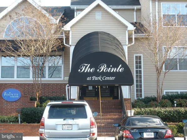 3309 Wyndham Cir APT 2173, Alexandria, VA 22302