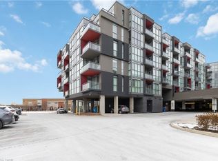 5220 Dundas St #D422, Burlington, ON L7L 0J4