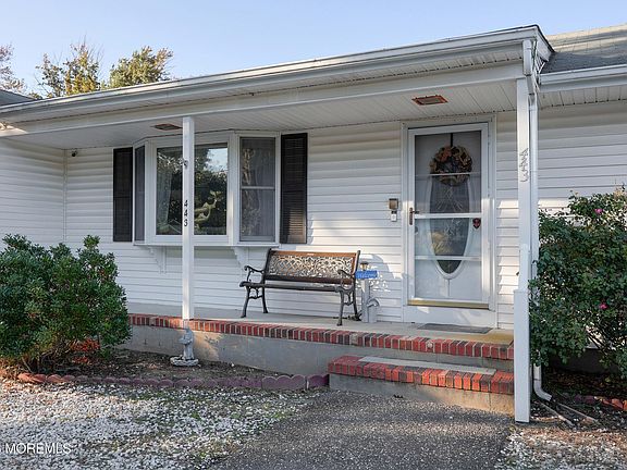 5th image of 443 E Arverne Avenue