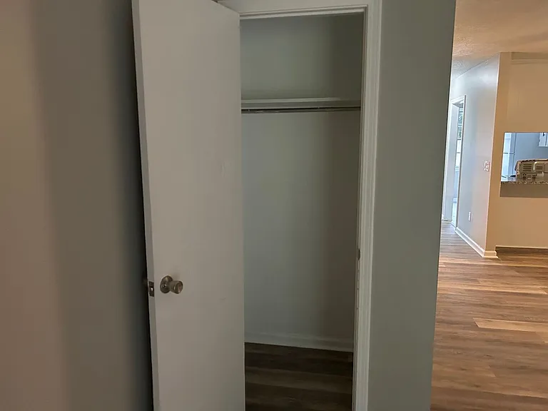 2904C Scotsman Rd — Photo 8