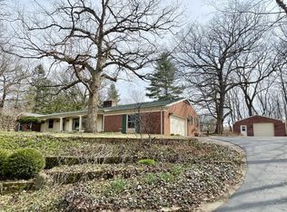 2583 E 259th Rd, Peru, IL 61354